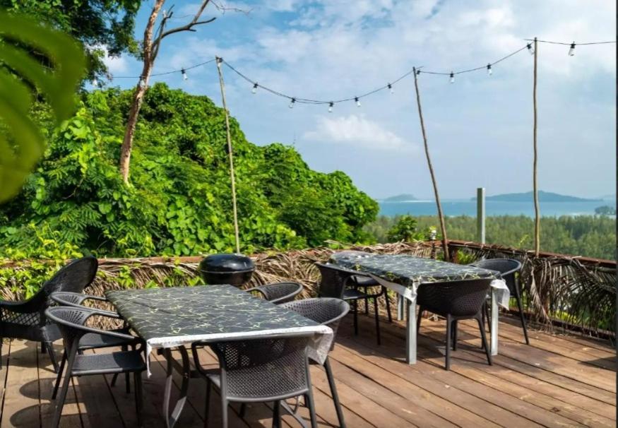 Auguste Holiday Residence Anse Etoile Extérieur photo