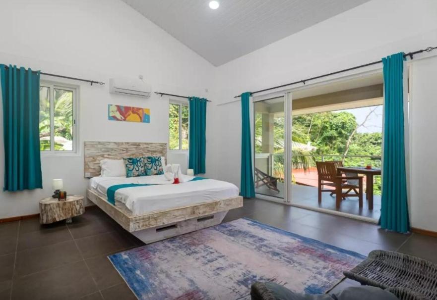 Auguste Holiday Residence Anse Etoile Extérieur photo