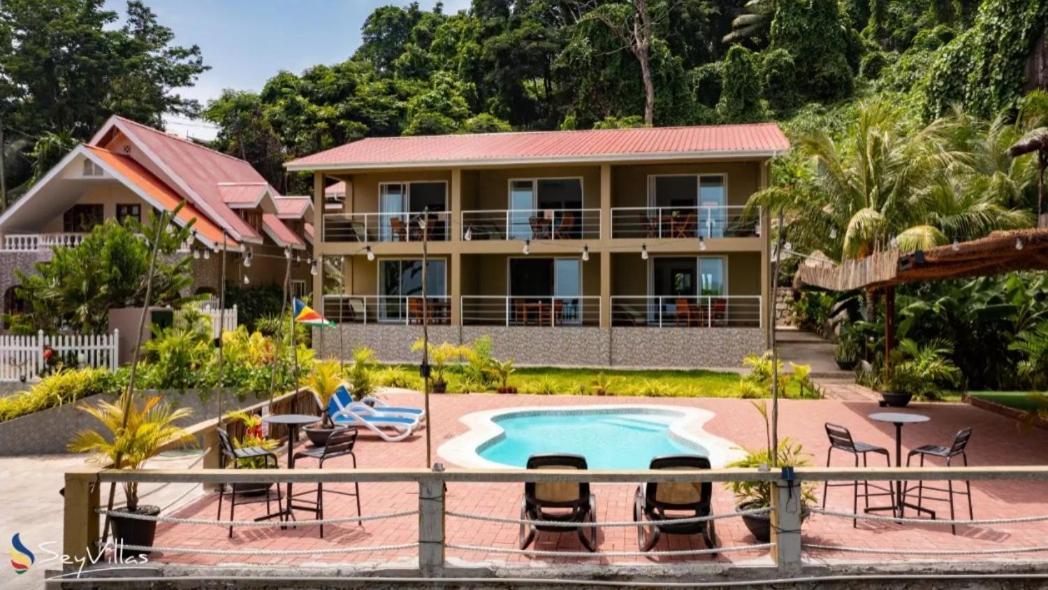 Auguste Holiday Residence Anse Etoile Extérieur photo